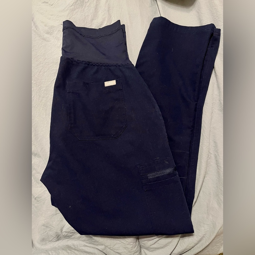 FIGS maternity scrub bottoms